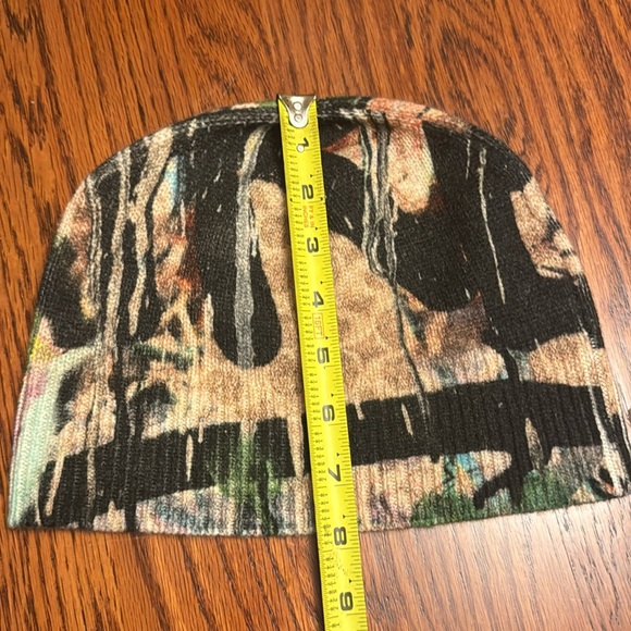 NWT Coach x Mint Serf Beanie Style CD865
LIMITED EDITION - Picture 6 of 6